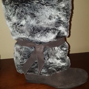 BCBGeneration faux fur boots